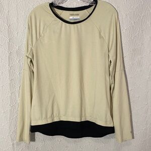 Columbia Sportswear Omni Wick Advanced Evaporation Cream and Black Long sleeve